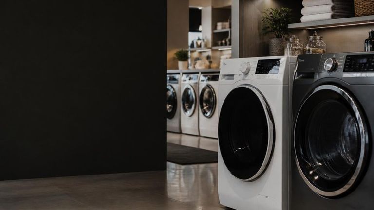 How AI Search Is Recommending Washers & Dryers: Monthly Trends