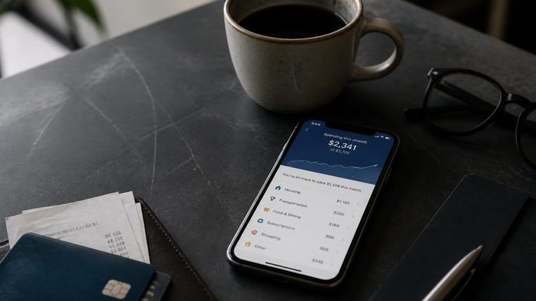 Rocket Money AI Market Strategy Report - Budgeting Apps