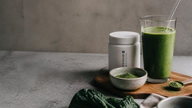 Shaklee AI Market Strategy Report - Greens & Superfood Supplements