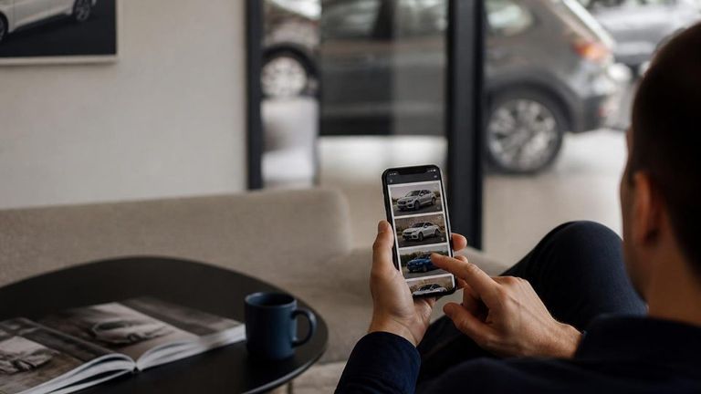 TrueCar AI Market Strategy Report - Online Car Buying Sites